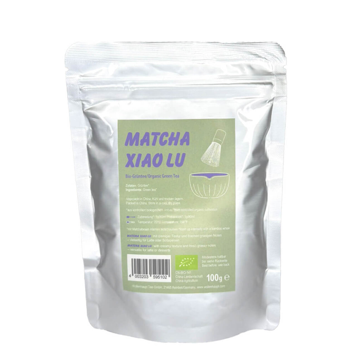 China Matcha Xiao Lu BIO aus Guizhou, fein auf Steinmühlen gemahlen mit leuchtend grüner Farbe und cremiger Textur.
