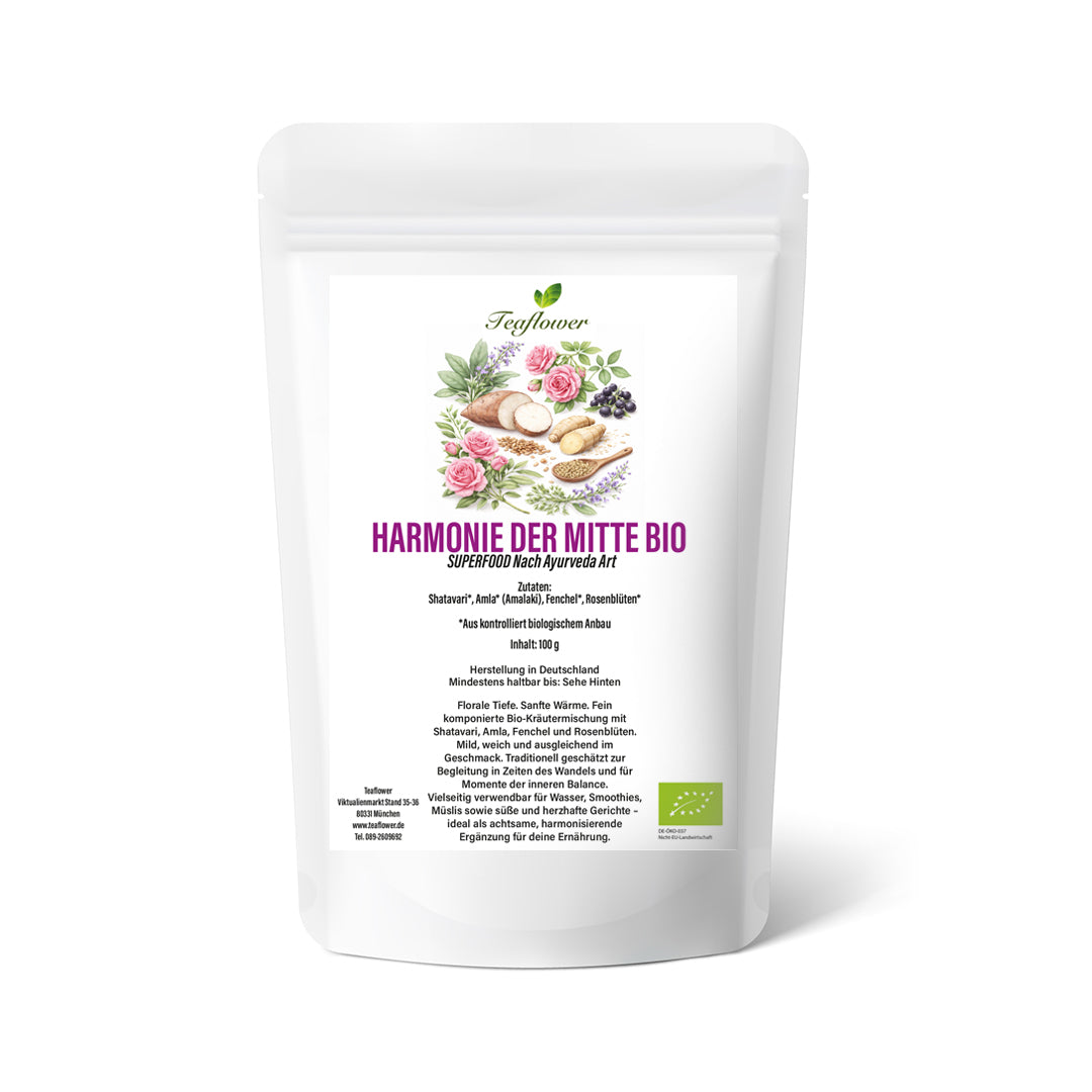 Bio Kräutermischung mit Shatavari, Amla, Fenchel und Rosenblüten in ausgewogener Komposition