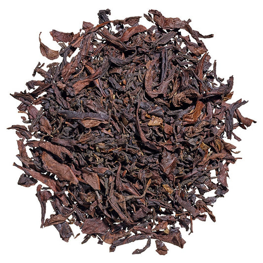 Loser Oolong Tee aus China mit halbfermentierten Blättern und warmem, ausgewogenem Charakter.